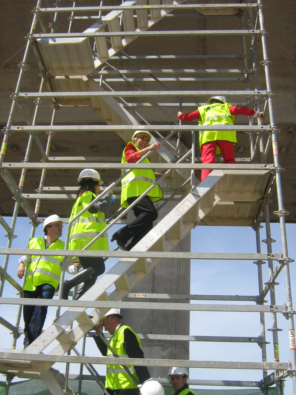 Adif Realiza Las Pruebas De Carga Del Viaducto Sobre El Cordel Situado