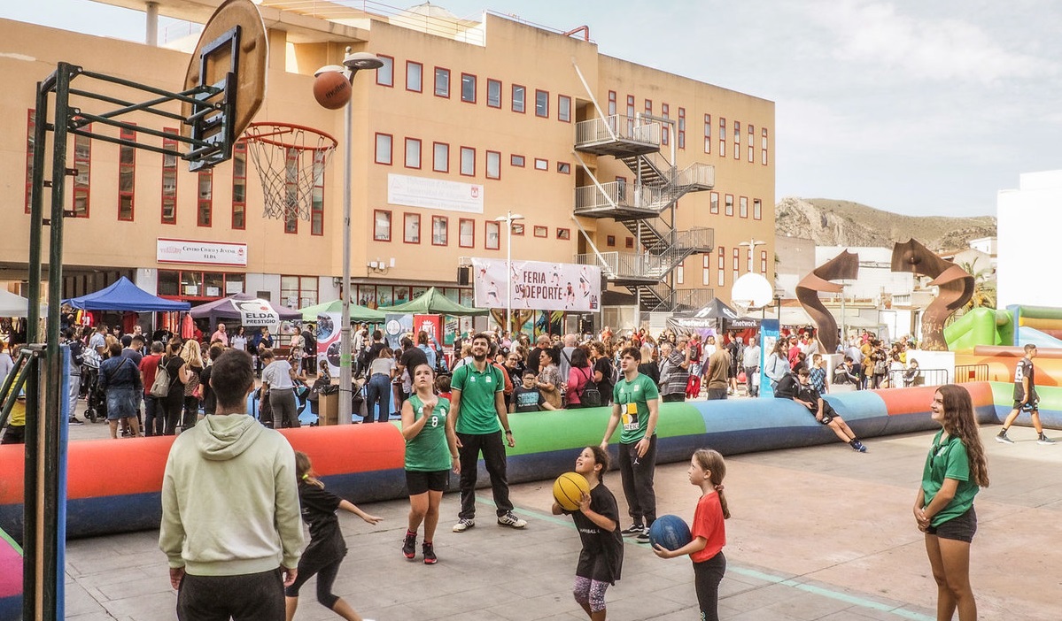 Elda Exhibe Todo Su Nivel Deportivo En La Iv Feria Del Deporte Eldense