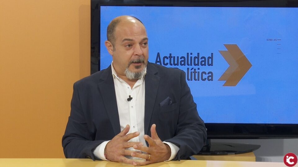 Programa "Actualidad Política" con Isidro Monzó