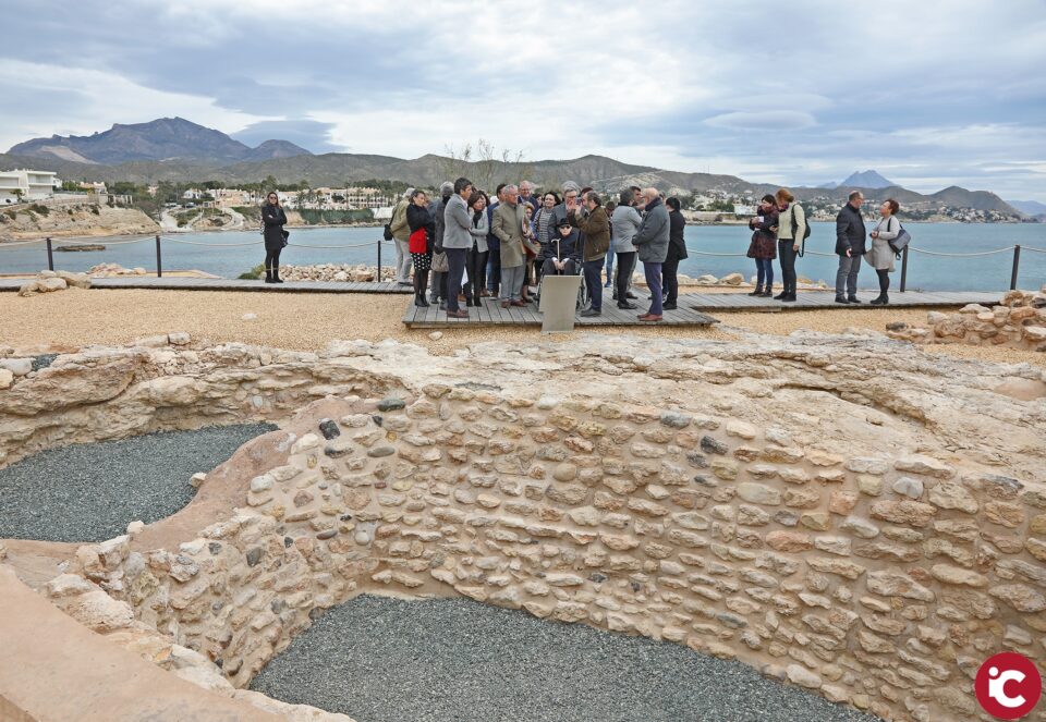 La Diputación de Alicante impulsará un centro de interpretación y un puente de acceso en lIlleta dels Banyets