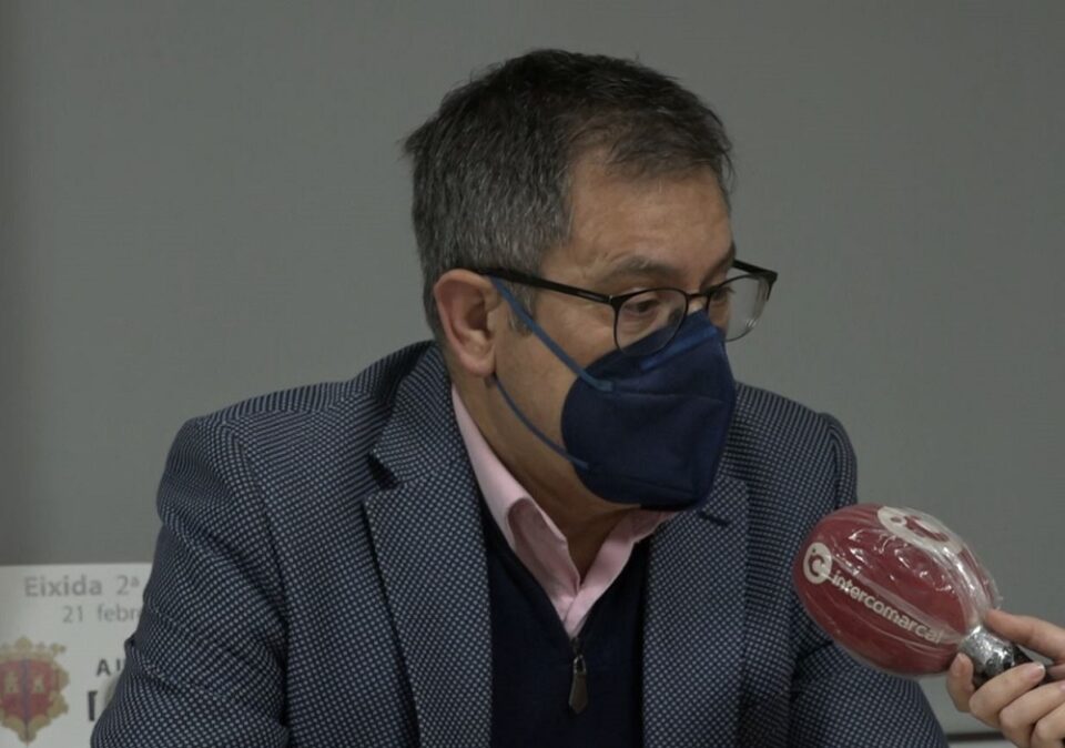 L'alcalde d'Agost realitza el balanç polític d'aquest 2020 per a les càmeres dIntercomarcal Televisió
