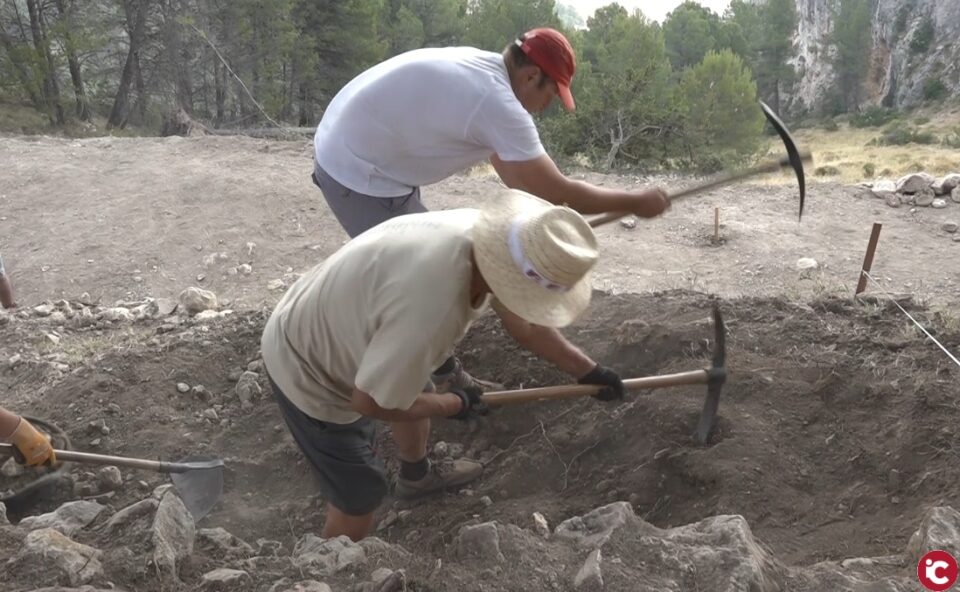 La brúixola viatja a l'Època Medieval Andalusí del Castellar