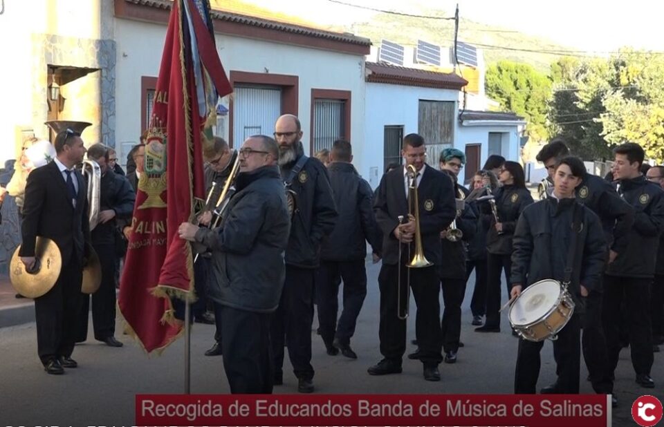 Comida de hermandad y recogida de educandos de la Banda Municipal de Música de Salinas