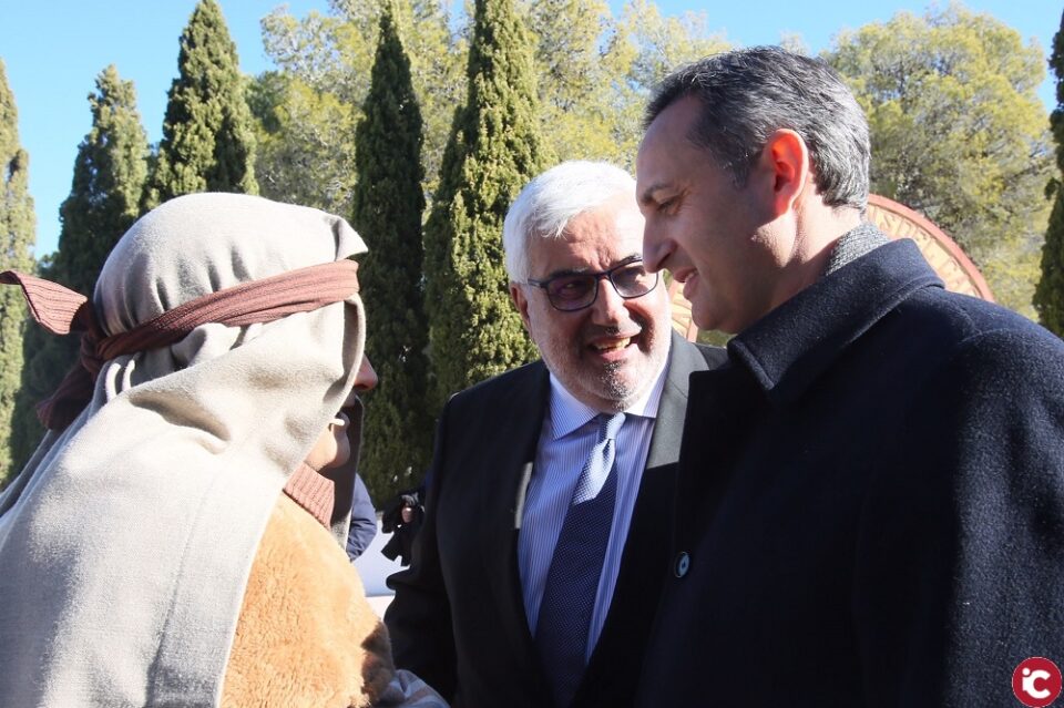 El presidente de la Diputación de Alicante ha asistido a la representación del Auto Sacramental de los Reyes Magos de Cañada