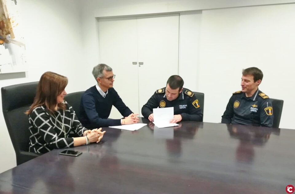 El Ayuntamiento de Xixona ha incorporado un nuevo agente al cuerpo de la Policía Local