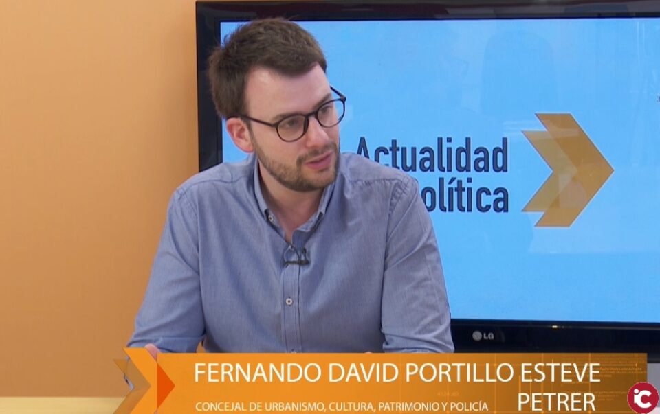 Programa "Actualidad Política" con el edil Fernando Portillo