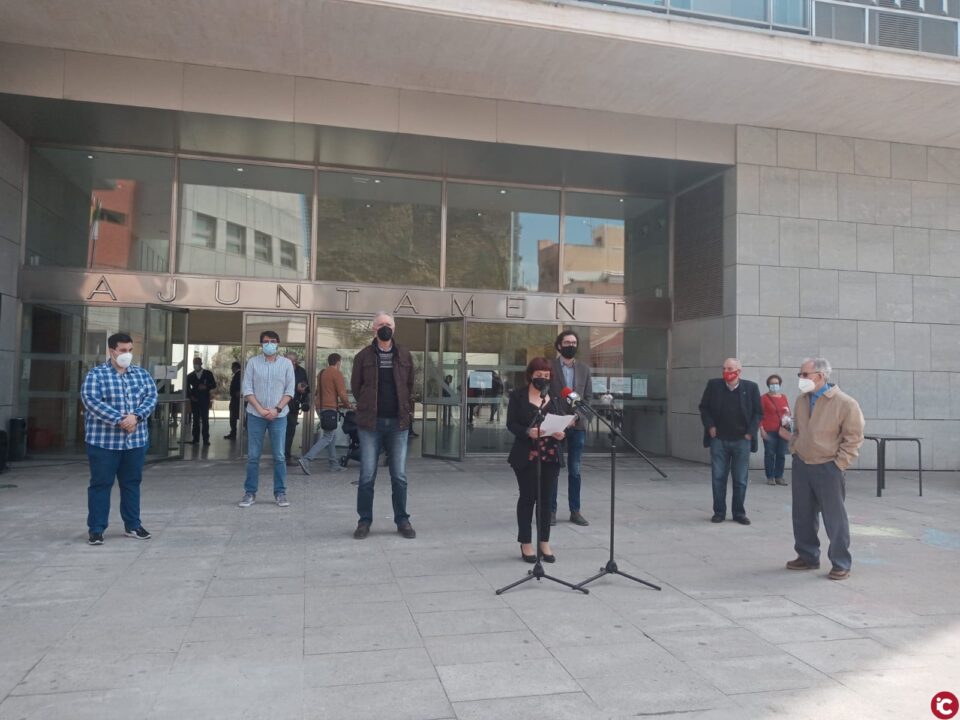 El Ayuntamiento de San Vicente del Raspeig celebra con la lectura de un manifiesto el Día de Recuerdo y Homenaje a las Víctimas de la Guerra Civil y la dictadura