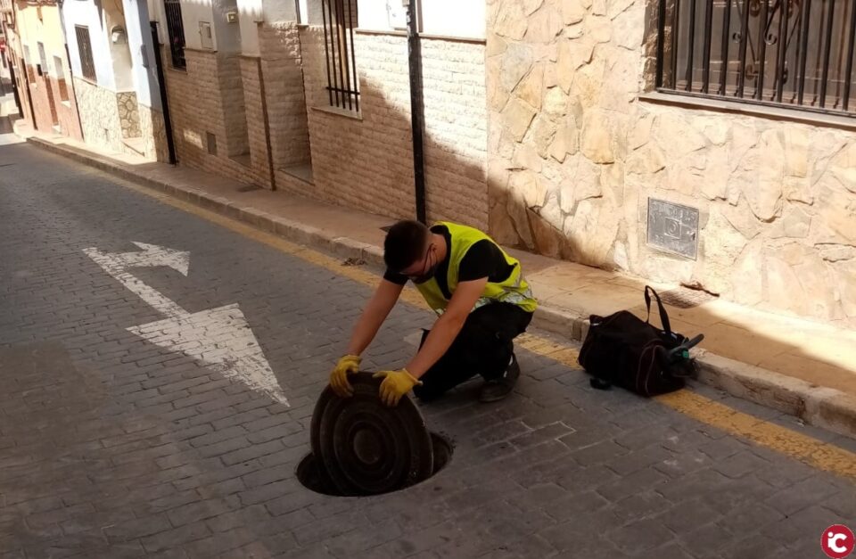 Castalla intensifica las actuaciones contra los roedores para evitar su presencia de cara al verano