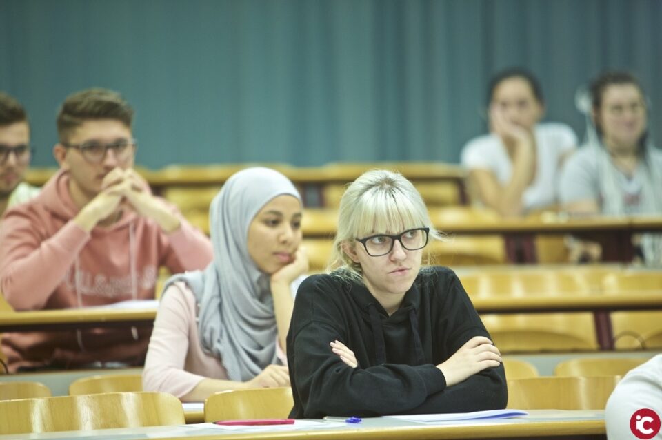 La Universitat d'Alacant inicia el dimarts 8 la Prova d'Accés a la Universitat amb 4.235 estudiants matriculats