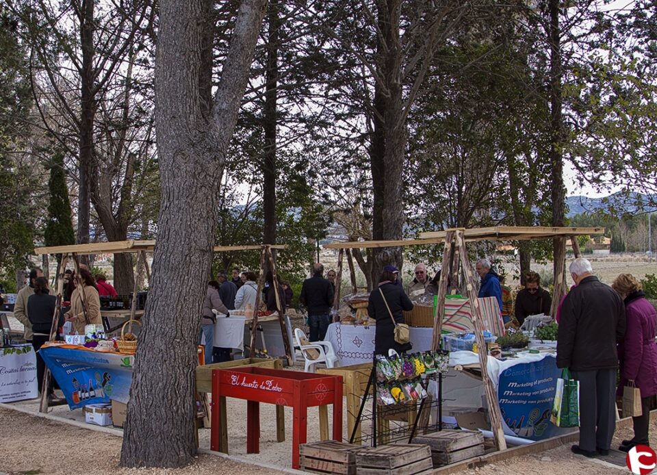 Ecomercado Salinas participa en la Feria de Consumo Saludable en San Vicente como experiencia para su expansión en otros municipios