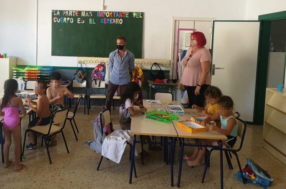 Escuela de Verano en el Barrio Santa Isabel organizada por la Concejalía de Bienestar Social