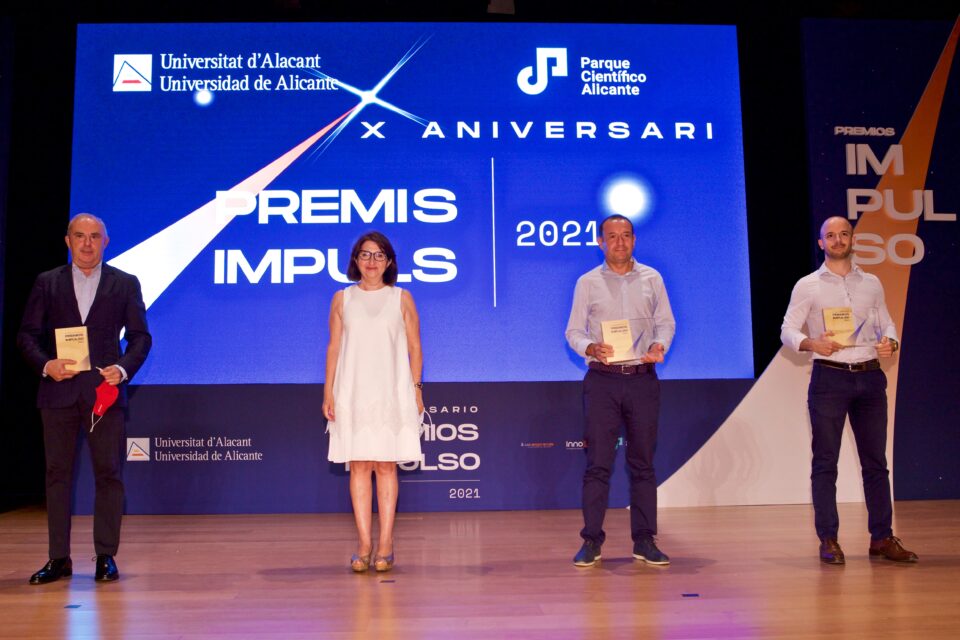 Amparo Navarro reivindica la innovació i la transferència de coneixement en la Gala Impuls 2021