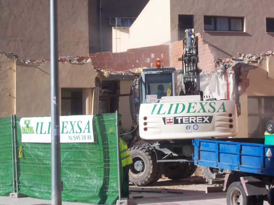 Han comenzado los trabajos de demolición del Centro de Salud