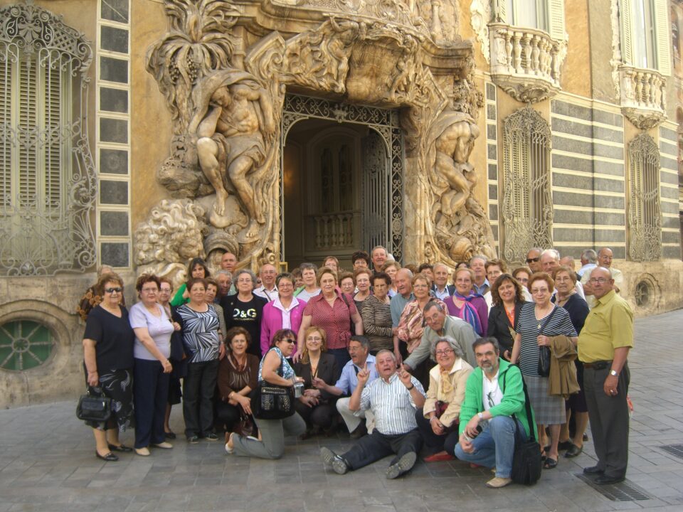 El Ayuntamiento de La Romana ha hecho hoy balance sobre la excursión a Valencia que tuvo lugar el pasado viernes a iniciativa de las concejalías de cultura y mujer