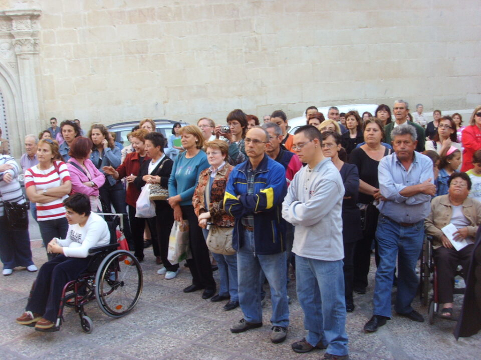 La plataforma de la Ley de dependencia se concentra en un emotivo acto para recordar a las personas fallecidas