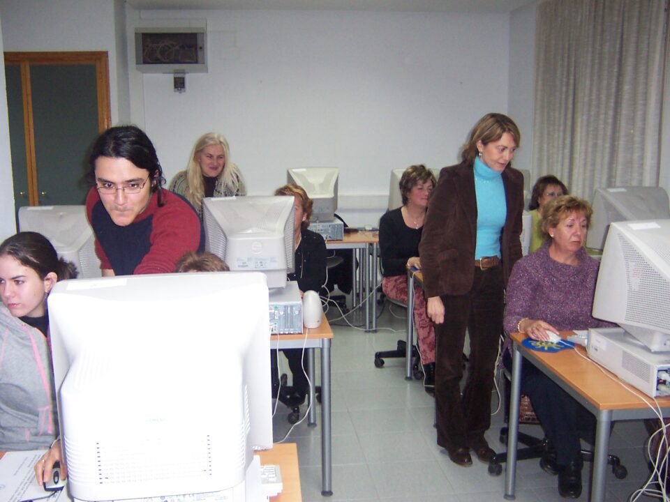 Entrega de diplomas del curso de Internet