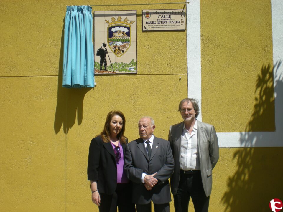 El sábado se descubrió la placa de la calle que lleva el nombre del montañero Daniel Esteve