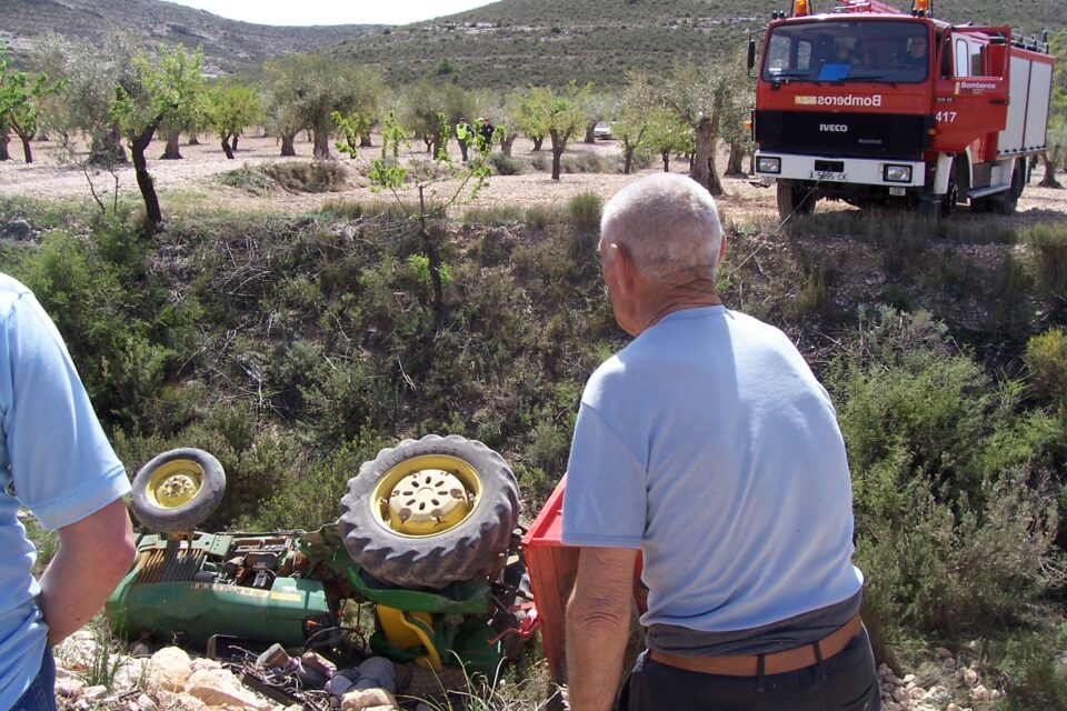 Fallece un tractorista en la zona de El Morrón