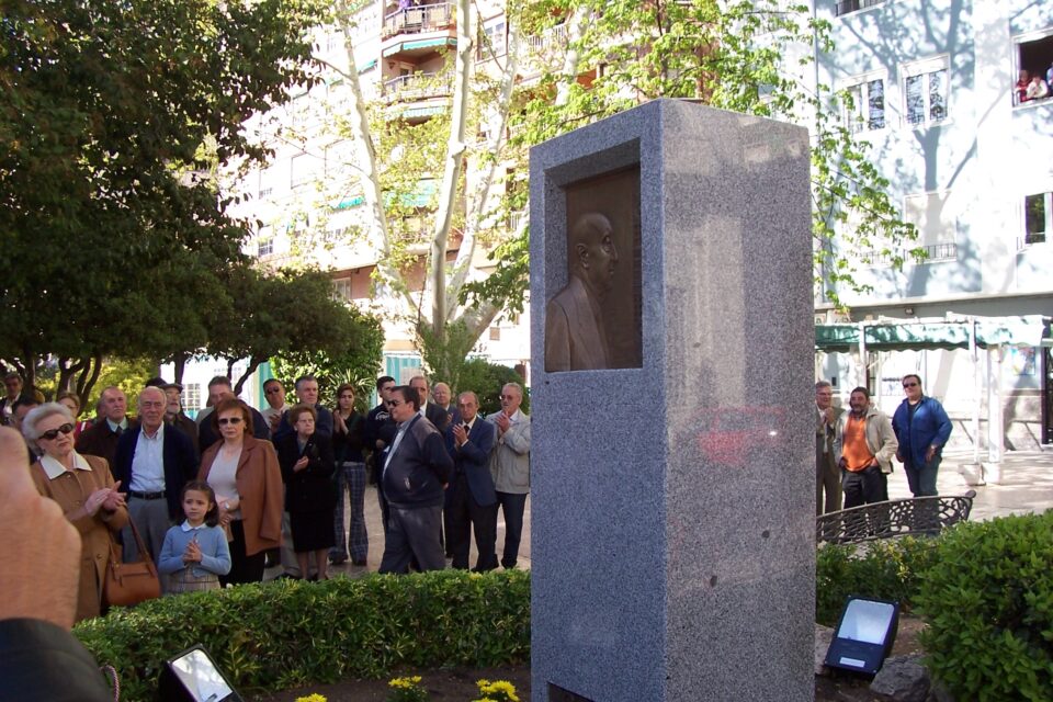 Presentación del Monolito y Libro de José María Soler