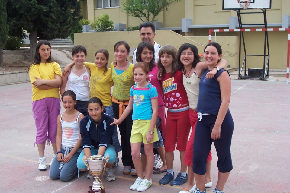 El equipo Alevín de Voleibol del Colegio Público Virgen de Gracia de Biar